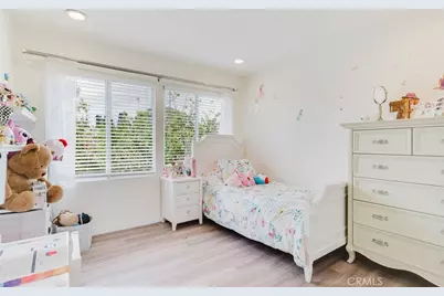16001 Tulsa Street, Granada Hills, CA 91344 - Photo 15