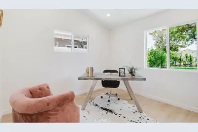 13243 Calcutta Street, Sylmar, CA 91342 - Photo 17