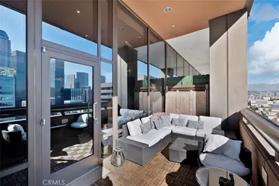 1100 Wilshire Boulevard #1707, Los Angeles, CA 90017 - Photo 5