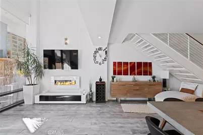 1100 Wilshire Boulevard #1707, Los Angeles, CA 90017 - Photo 13