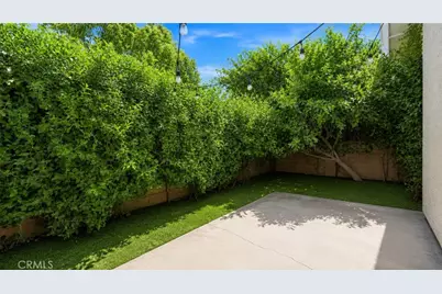 13145 Bromont Avenue #6, Los Angeles, CA 91342 - Photo 17