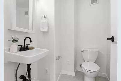 10714 Valley Spring, North Hollywood, CA 91602 - Photo 23