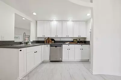 10714 Valley Spring, North Hollywood, CA 91602 - Photo 21