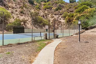 77 Barmore Ct, Glendale, CA 91206 - Photo 45