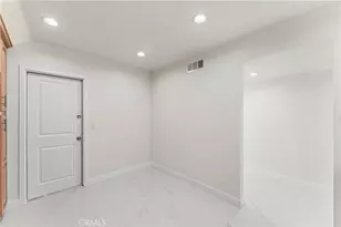 77 Barmore Ct, Glendale, CA 91206 - Photo 21