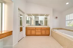 25750 Wallace Pl, Stevenson Ranch, CA 91381 - Photo 33