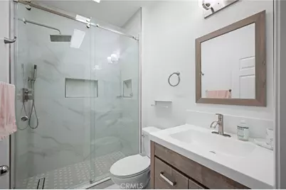 16739 Nicklaus Drive #25, Sylmar, CA 91342 - Photo 17