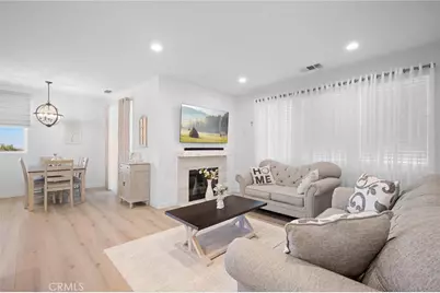 16739 Nicklaus Drive #25, Sylmar, CA 91342 - Photo 3