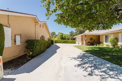 26483 Fairway Circle, Newhall, CA 91321 - Photo 47
