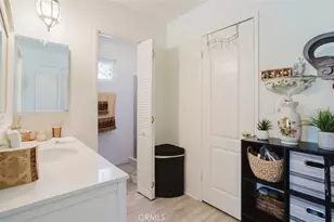 26483 Fairway Cir, Newhall, CA 91321 - Photo 35