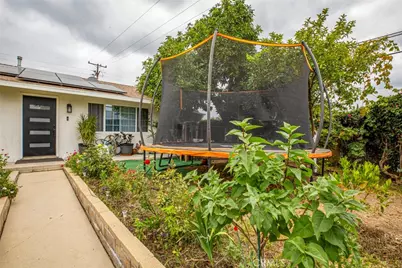1503 Coronel, San Fernando, CA 91340 - Photo 7