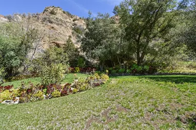 2447 Stonyvale Road, Tujunga, CA 91042 - Photo 39