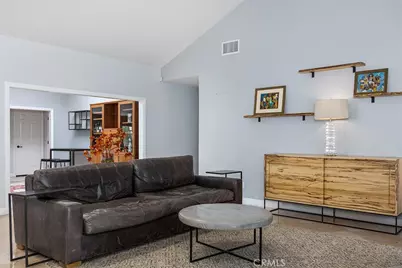 1357 Doverwood, Glendale, CA 91207 - Photo 17