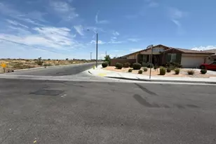 45403 8th, Lancaster, CA 93535 - Photo 3