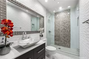 1745 Holly, Glendale, CA 91206 - Photo 27