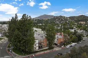 1745 Holly, Glendale, CA 91206 - Photo 41