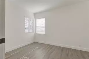 11031 Lull St, Los Angeles, CA 91352 - Photo 35