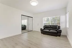 11031 Lull St, Los Angeles, CA 91352 - Photo 25