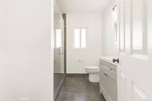11031 Lull St, Los Angeles, CA 91352 - Photo 27