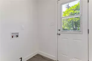 11031 Lull St, Los Angeles, CA 91352 - Photo 17
