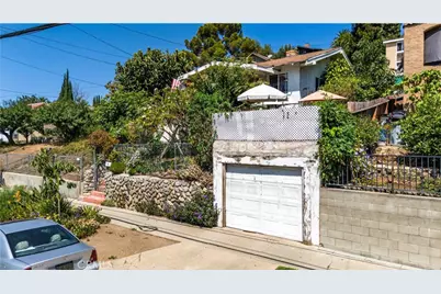 3151 Cazador, Los Angeles, CA 90065 - Photo 3