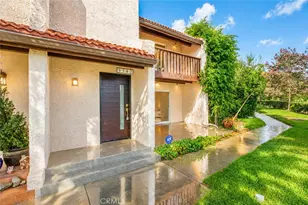 9512 Via Venezia, Burbank, CA 91504 - Photo 1