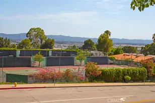 9512 Via Venezia, Burbank, CA 91504 - Photo 61