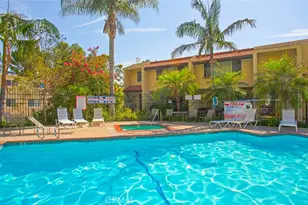 9512 Via Venezia, Burbank, CA 91504 - Photo 69