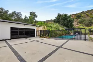 1433 El Rito, Glendale, CA 91208 - Photo 3