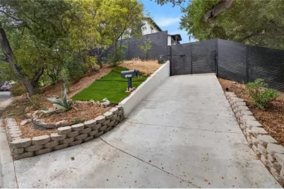 1433 El Rito, Glendale, CA 91208 - Photo 7