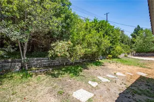 16509 Shamhart, Granada Hills, CA 91344 - Photo 43