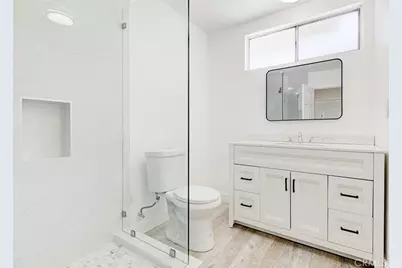 16509 Shamhart, Granada Hills, CA 91344 - Photo 33