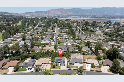 16509 Shamhart, Granada Hills, CA 91344 - Photo 57