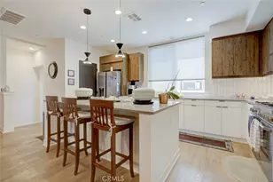 1049 N Joels Pl, Los Angeles, CA 90012 - Photo 1