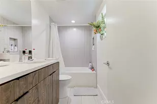 1049 N Joels Pl, Los Angeles, CA 90012 - Photo 21