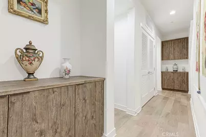 1049 N Joels Place, Los Angeles, CA 90012 - Photo 11