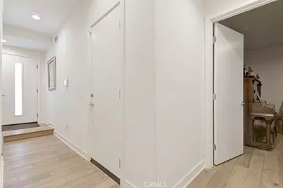 1049 N Joels Place, Los Angeles, CA 90012 - Photo 7
