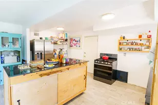 1048 Vallejo Ave, Simi Valley, CA 93065 - Photo 5