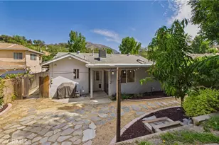 7838 Ellenbogen St, Sunland, CA 91040 - Photo 31