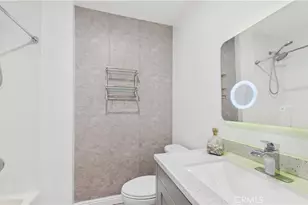 7838 Ellenbogen St, Sunland, CA 91040 - Photo 29