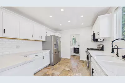 7838 Ellenbogen Street, Sunland, CA 91040 - Photo 13
