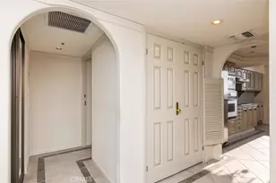 345 Pioneer Dr, Glendale, CA 91203 - Photo 11