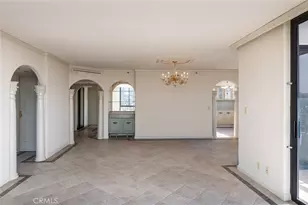 345 Pioneer Dr, Glendale, CA 91203 - Photo 9