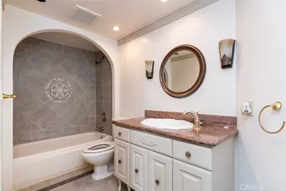 345 Pioneer Drive #1705, Glendale, CA 91203 - Photo 19
