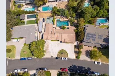 19457 Merridy Street, Northridge, CA 91324 - Photo 59
