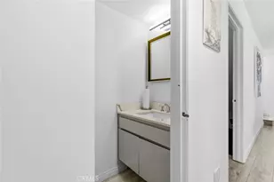 8801 Cedros Ave, Panorama City, CA 91402 - Photo 15