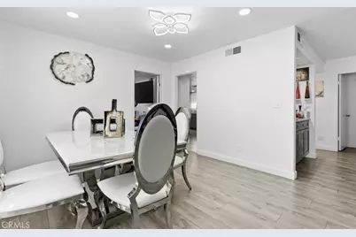 8801 Cedros Avenue #7, Panorama City, CA 91402 - Photo 17