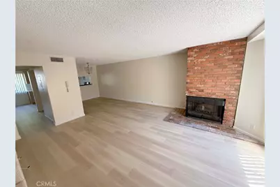 8744 Darby Avenue #14, Northridge, CA 91325 - Photo 11