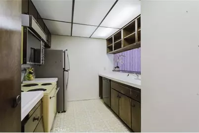 3481 Stancrest Drive #334, Glendale, CA 91208 - Photo 17