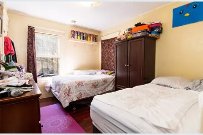 2006 12th, Los Angeles, CA 90006 - Photo 17